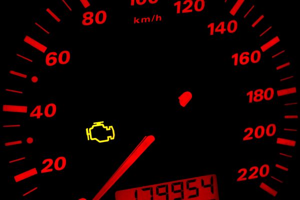 What to Do When the Check Engine Light Comes On